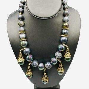 Vintage Iridescent Silver Grey Lucite Drop Necklace